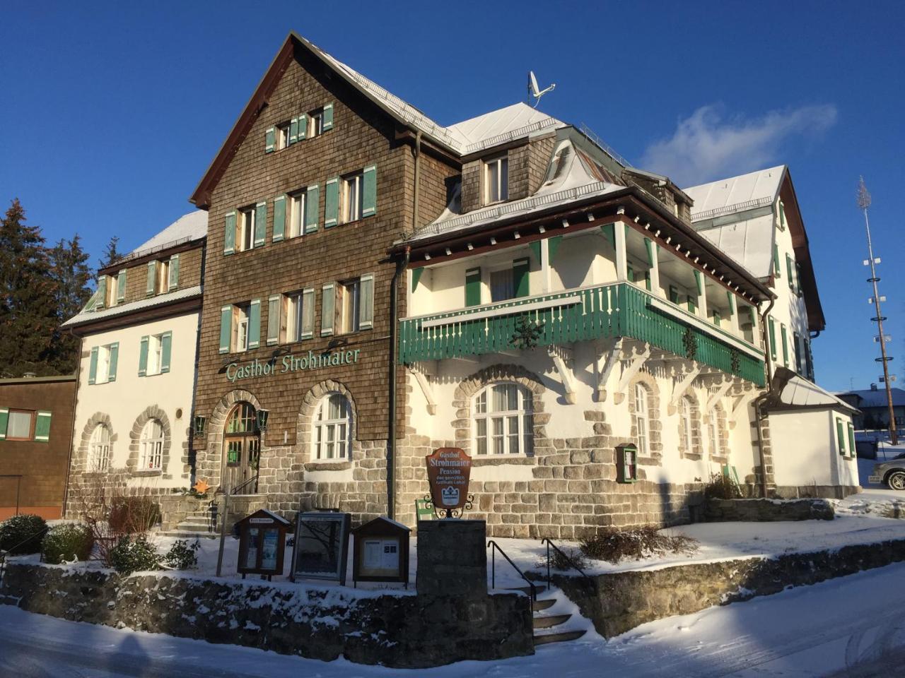 Gasthof Pension Strohmaier Haidmühle Exteriör bild